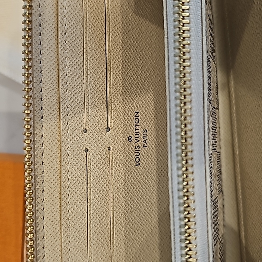 Louis Vuitton Clemence Wallet Damier Azur - Picture 3 of 11